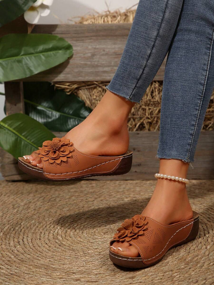 Cassidy™ | Ergonomic Cushioned Adjustable Strap Sandals