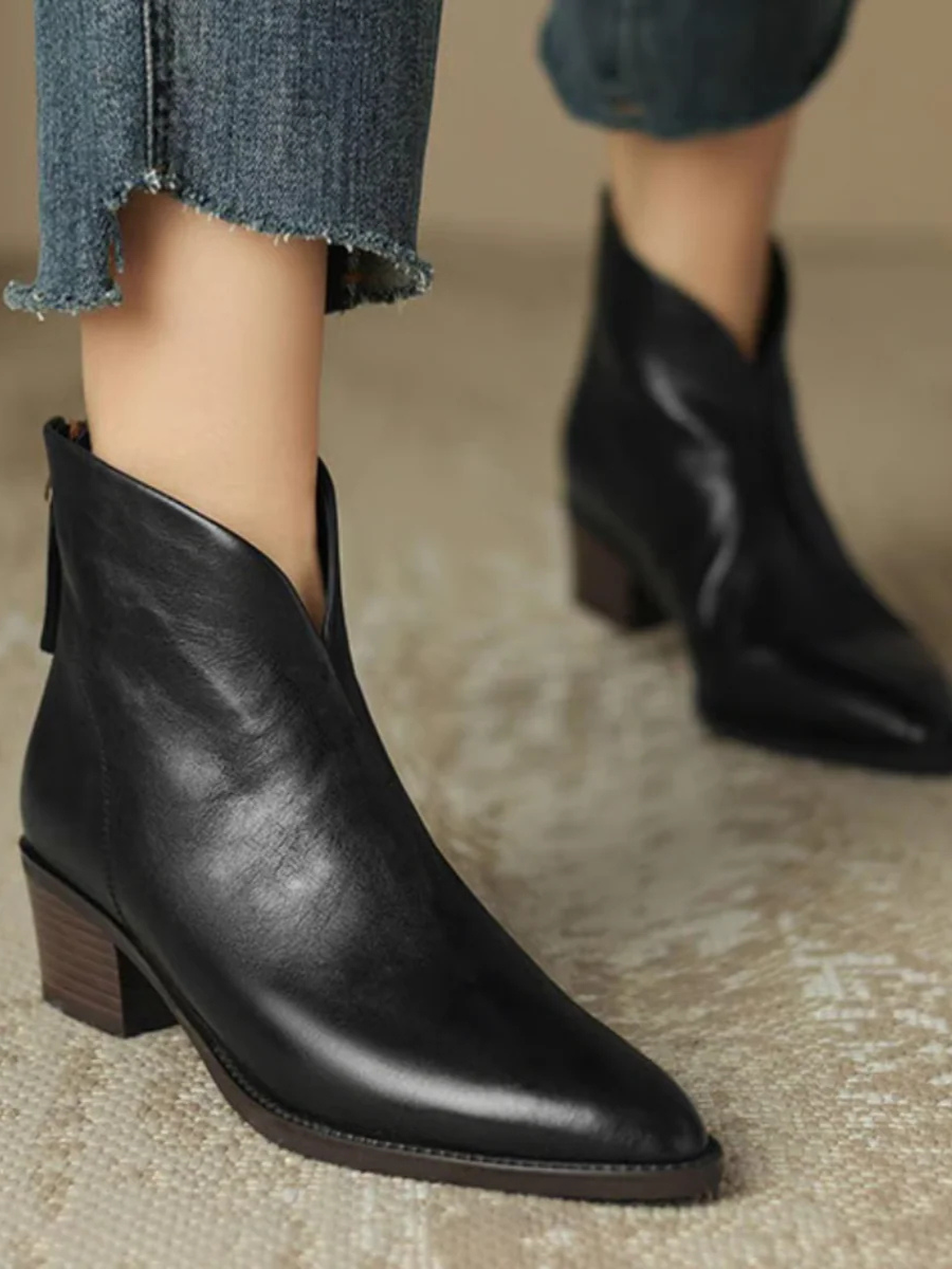 Vivian™ | Classic Low Heel Ankle Boots