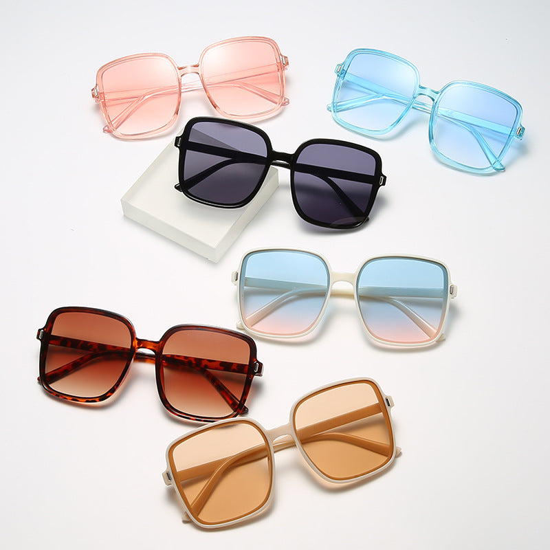 Zoey™ | Elegant Classic Sunglasses