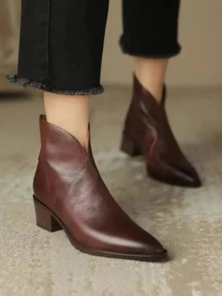 Vivian™ | Classic Low Heel Ankle Boots
