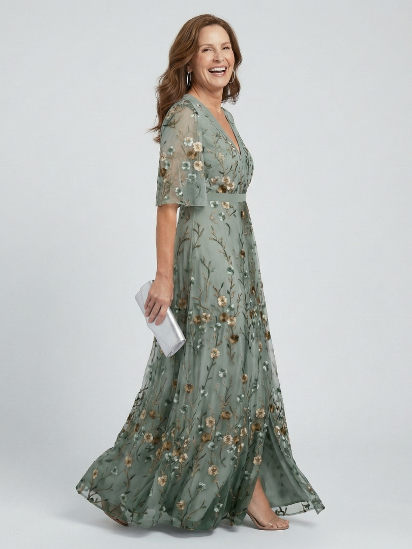 Naomi™ | Halter Neck Floral Maxi Dress