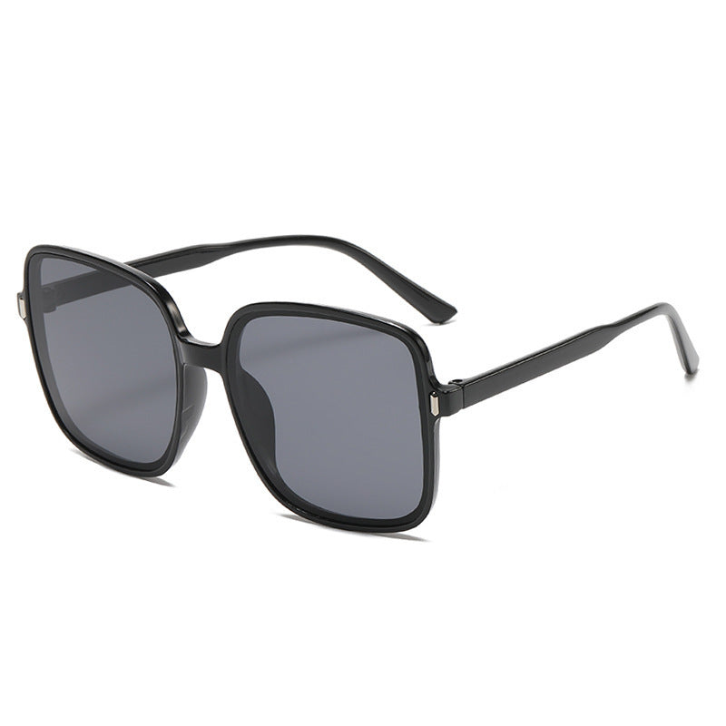 Zoey™ | Elegant Classic Sunglasses
