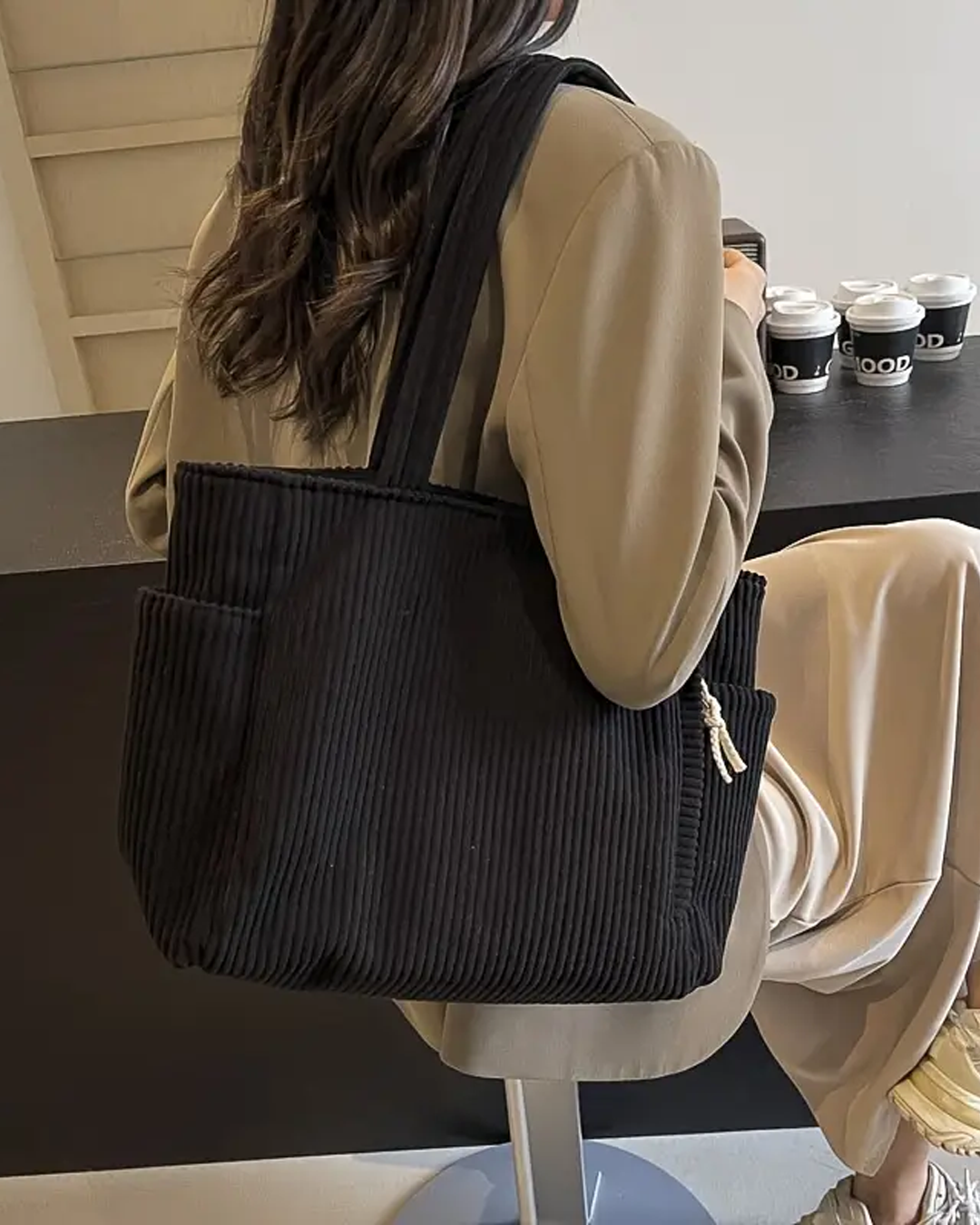 Alicia – Ribbed Tote Bag with Drawstring Detail