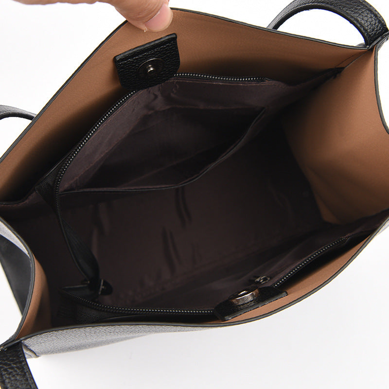 Karina – Elegant and Timeless Shoulder Bag