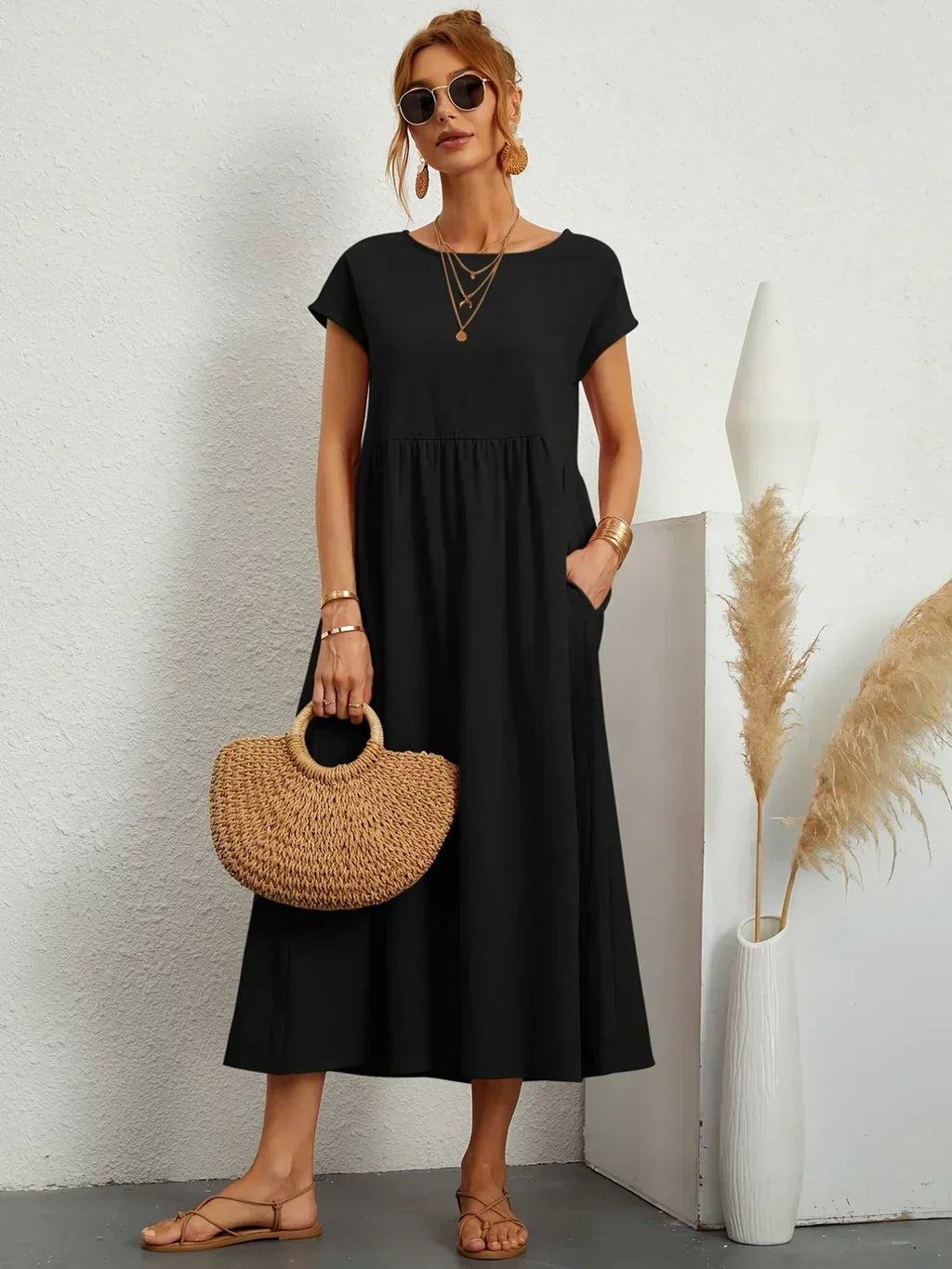 Quiana™ | Elegant Fluid Midi Dress