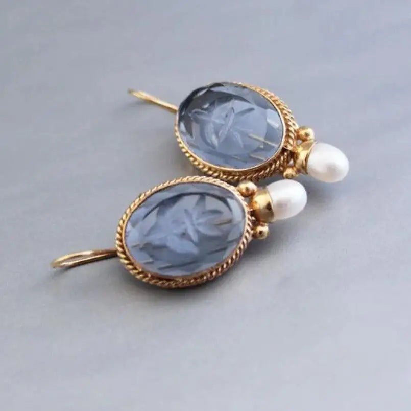 Aisha™ | Vintage Round Stone Earrings