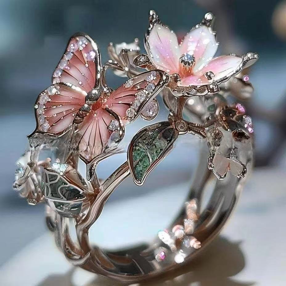 Mia™ | Dainty Sparkling Butterfly Ring