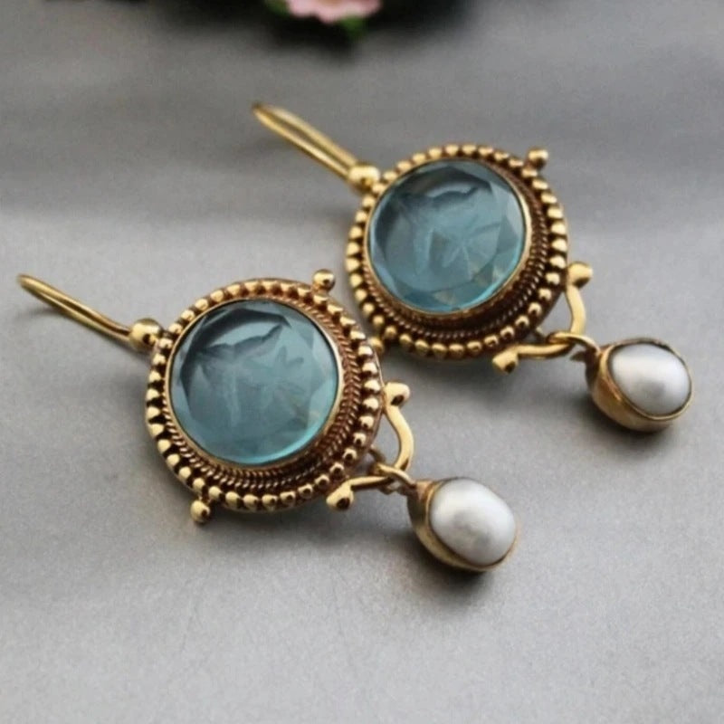 Aisha™ | Vintage Round Stone Earrings