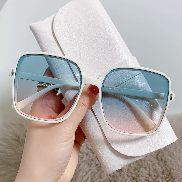 Zoey™ | Elegant Classic Sunglasses