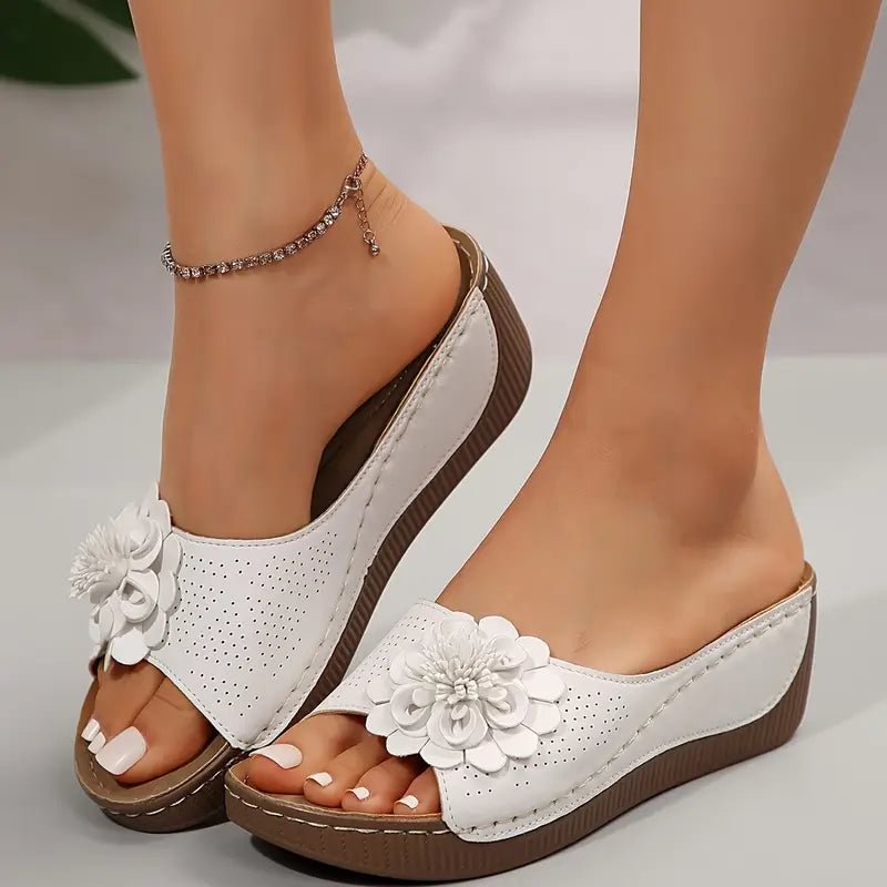 Cassidy™ | Ergonomic Cushioned Adjustable Strap Sandals