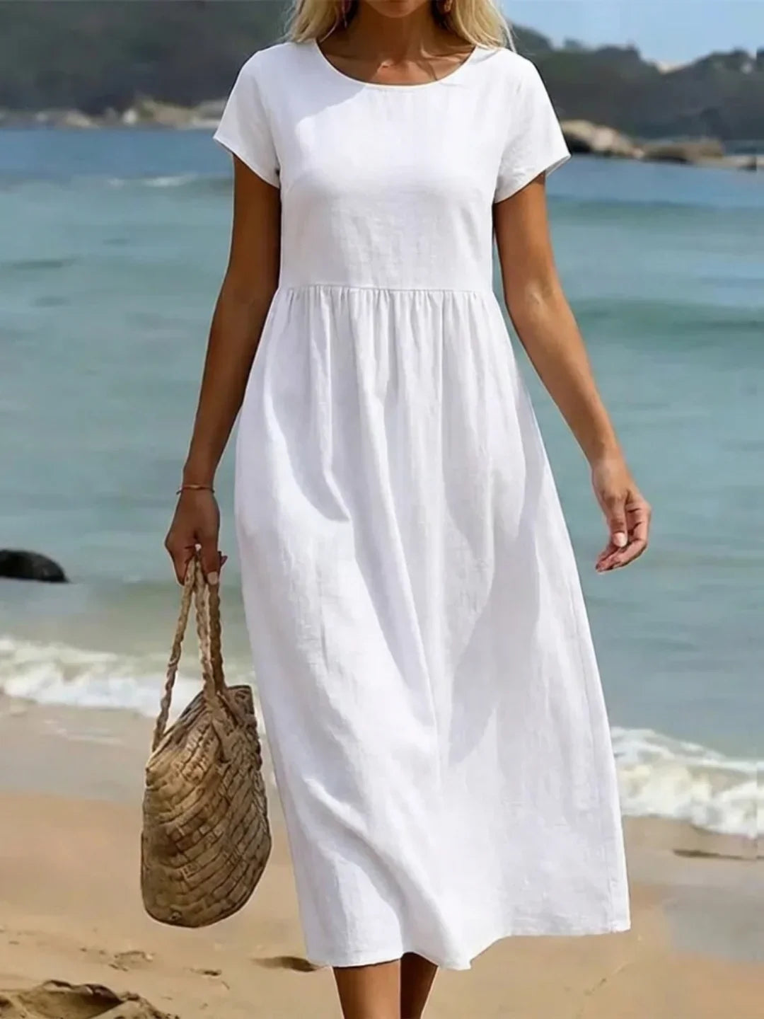 Quiana™ | Elegant Fluid Midi Dress